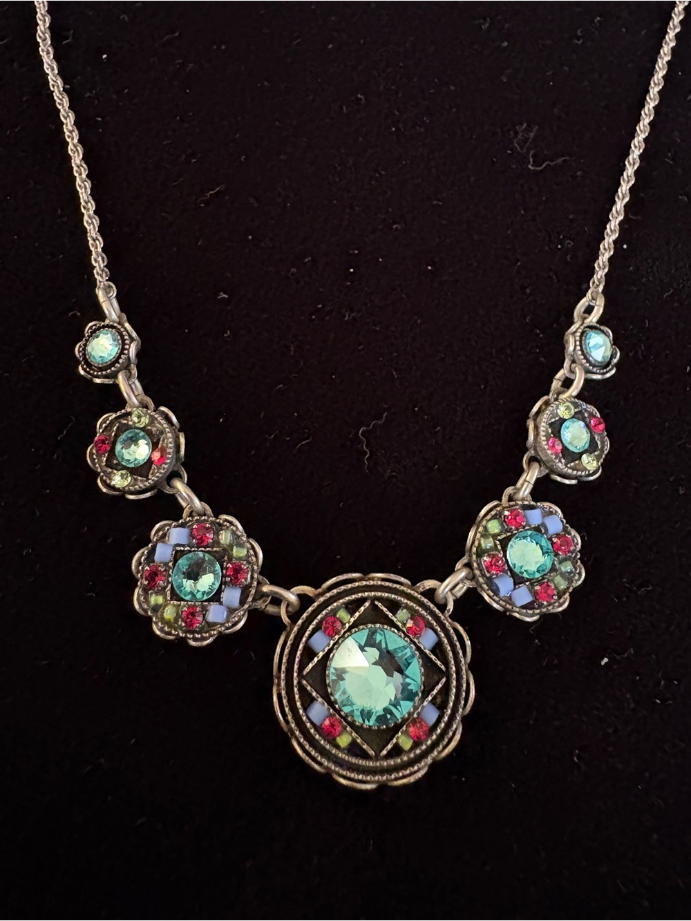 FIREFLY Swarovski Blue Red Crystal Silver Necklace Graduated Pendants